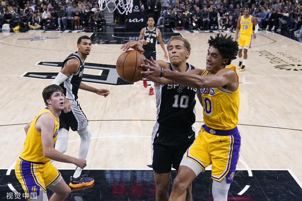 和助攻均以 和助攻均以